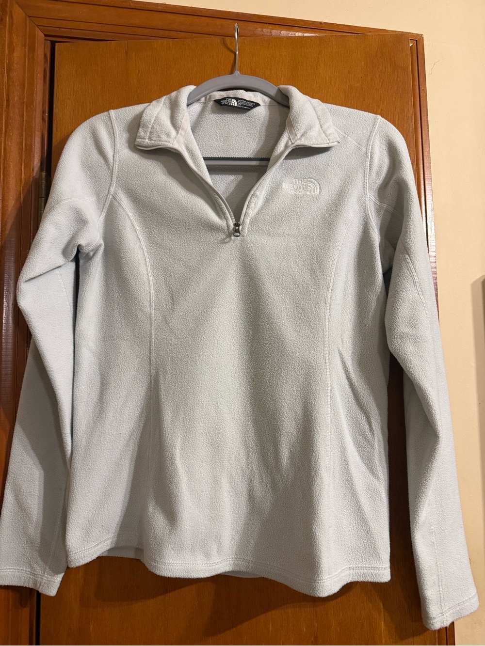 The North Face Women's Pale Blue Quarter-Zip Fleece Pullover